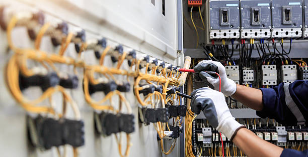 Professional Electrician technician working in Kountze, TX